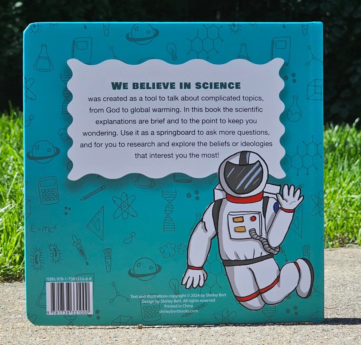 Science Hardback We Believe in Science (Hardcover)
